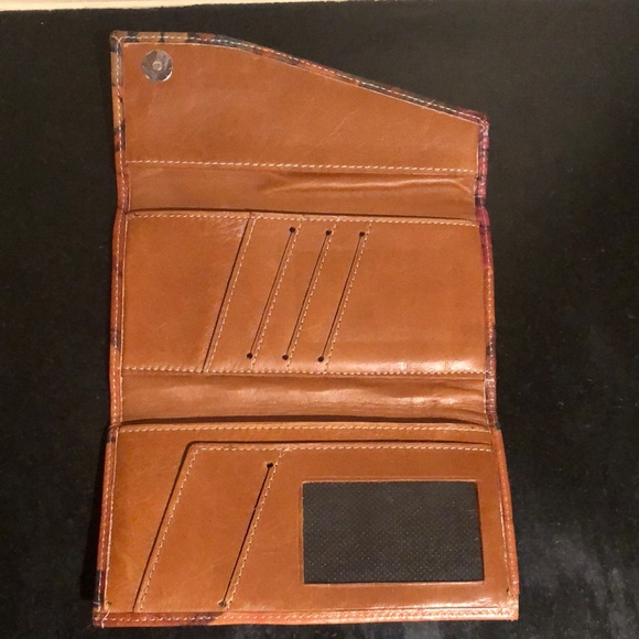 Corium Floral Leather Trifold Wallet NWT- Brown/Red/Green-Handcrafted Argentina - Picture 4 of 10